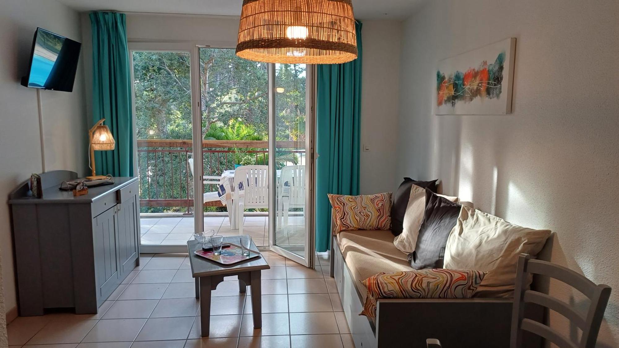 Apartment T2 Turquoise Avec Piscine Et Tennis *